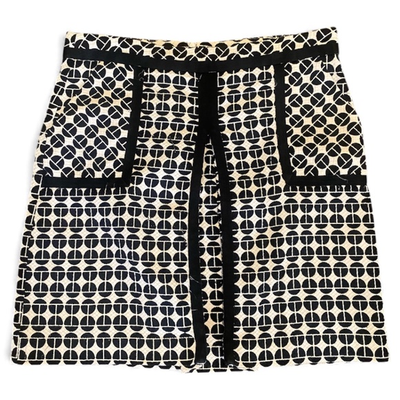 Trina Turk Dresses & Skirts - Trina Turk Lined Mini Skirt, Black and White, Size 10